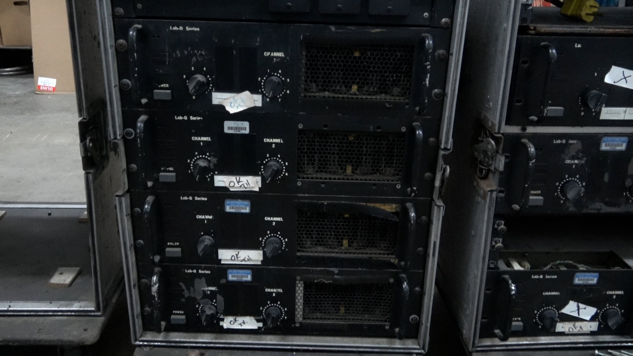 Four Electro Tec Lab Q JBL 6233 amplifiers