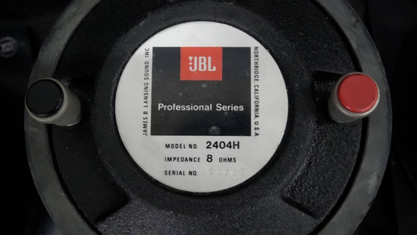 JBL 2404H